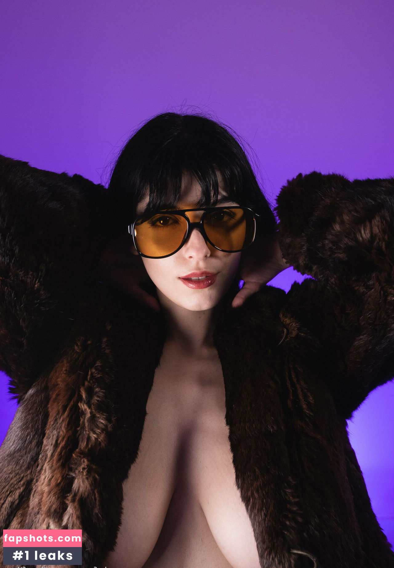 Kat Cabaret gallery photo #29