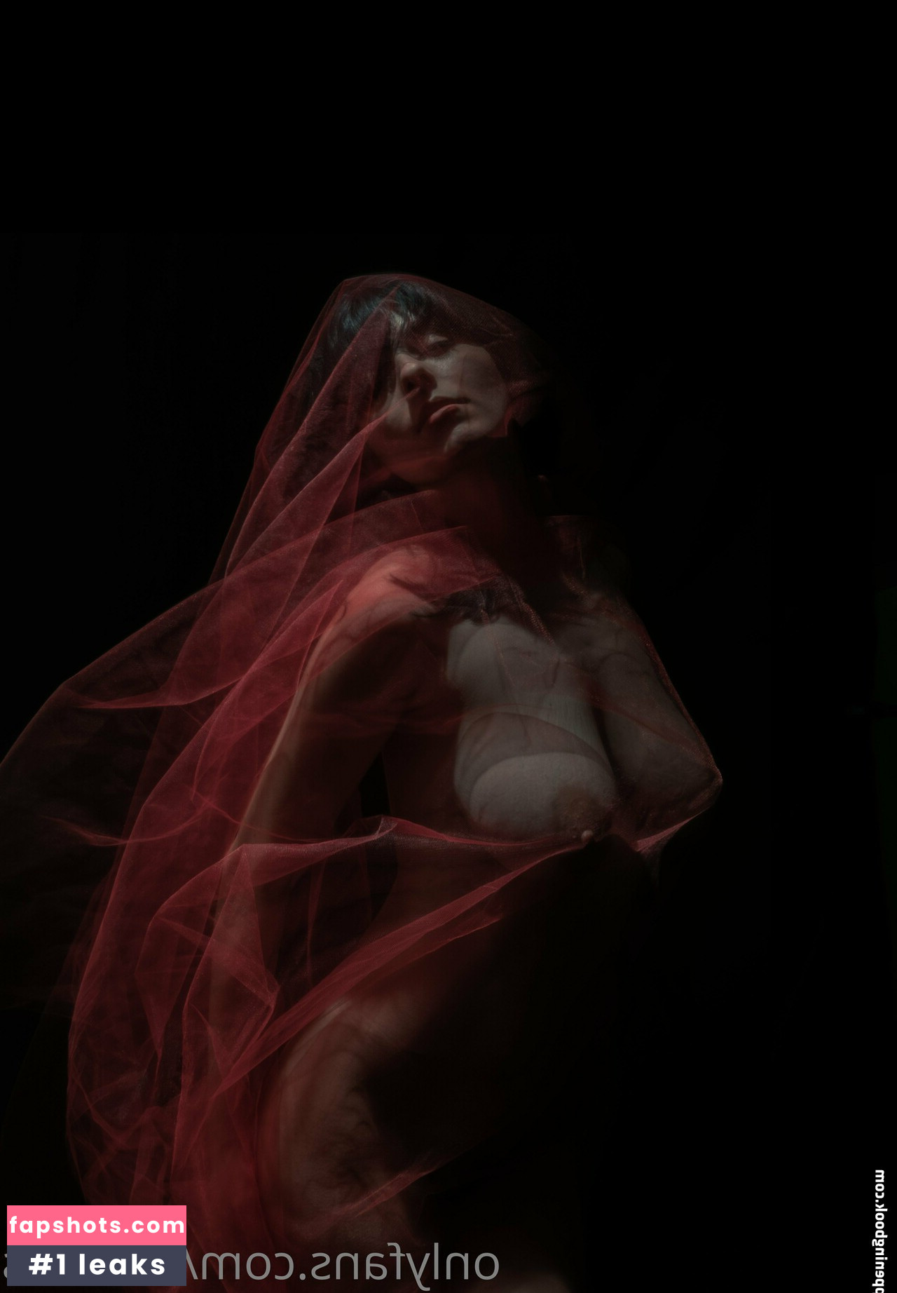 Kat Cabaret gallery photo #77