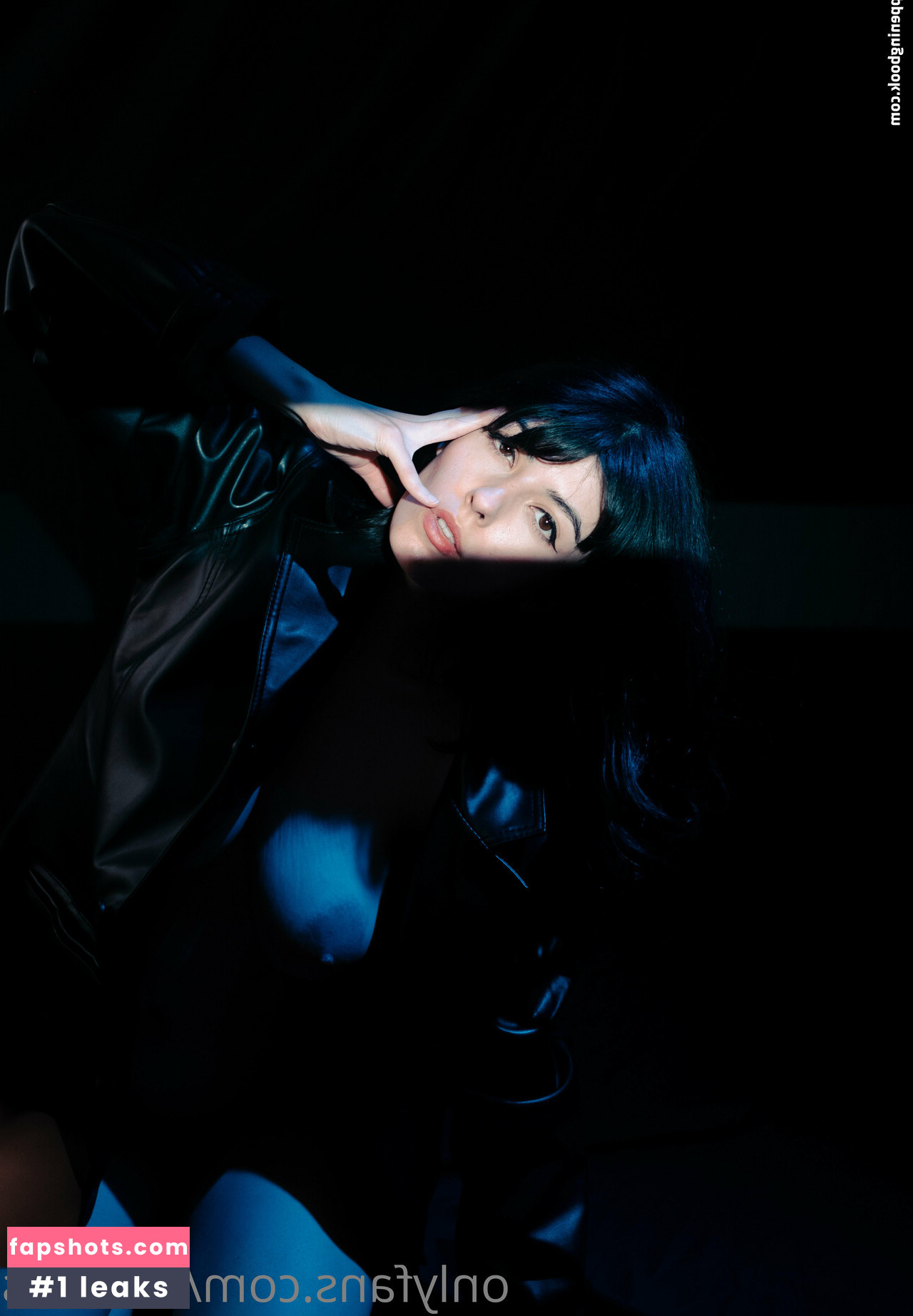 Kat Cabaret gallery photo #86