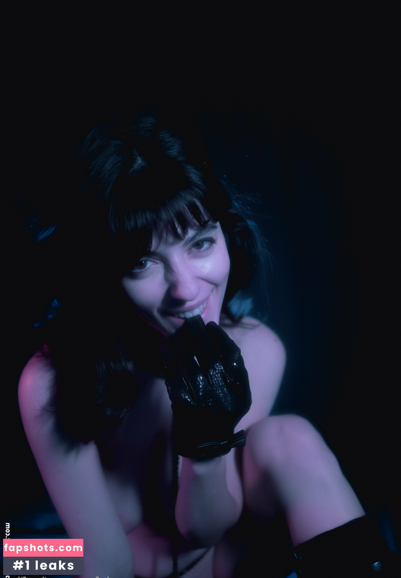 Kat Cabaret gallery photo #90