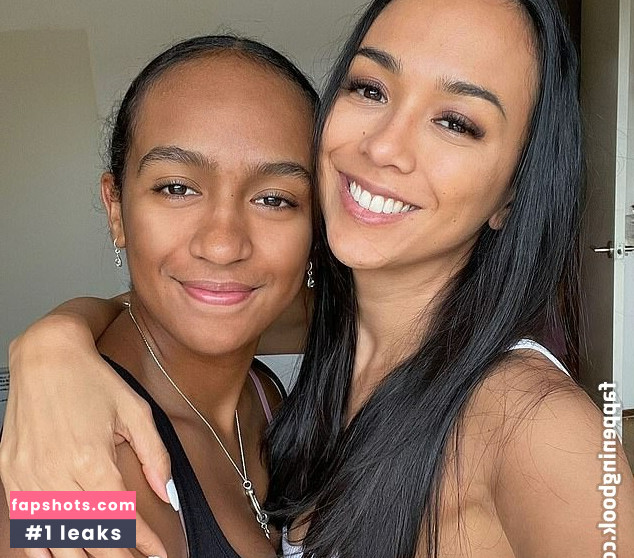 Kat Clark gallery photo #3