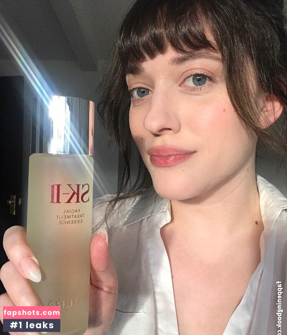 Kat Dennings Nahé úniky fotek pouze od fanoušků #130 - Fapshots