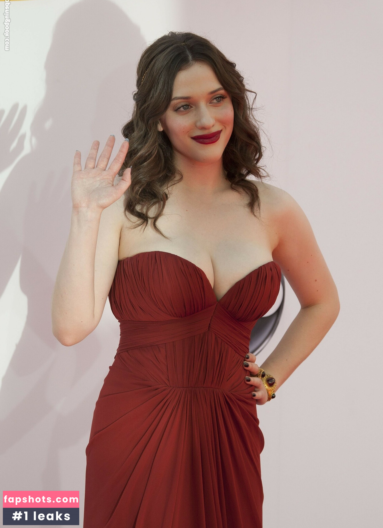 Kat Dennings Nahé úniky fotek pouze od fanoušků #81 - Fapshots