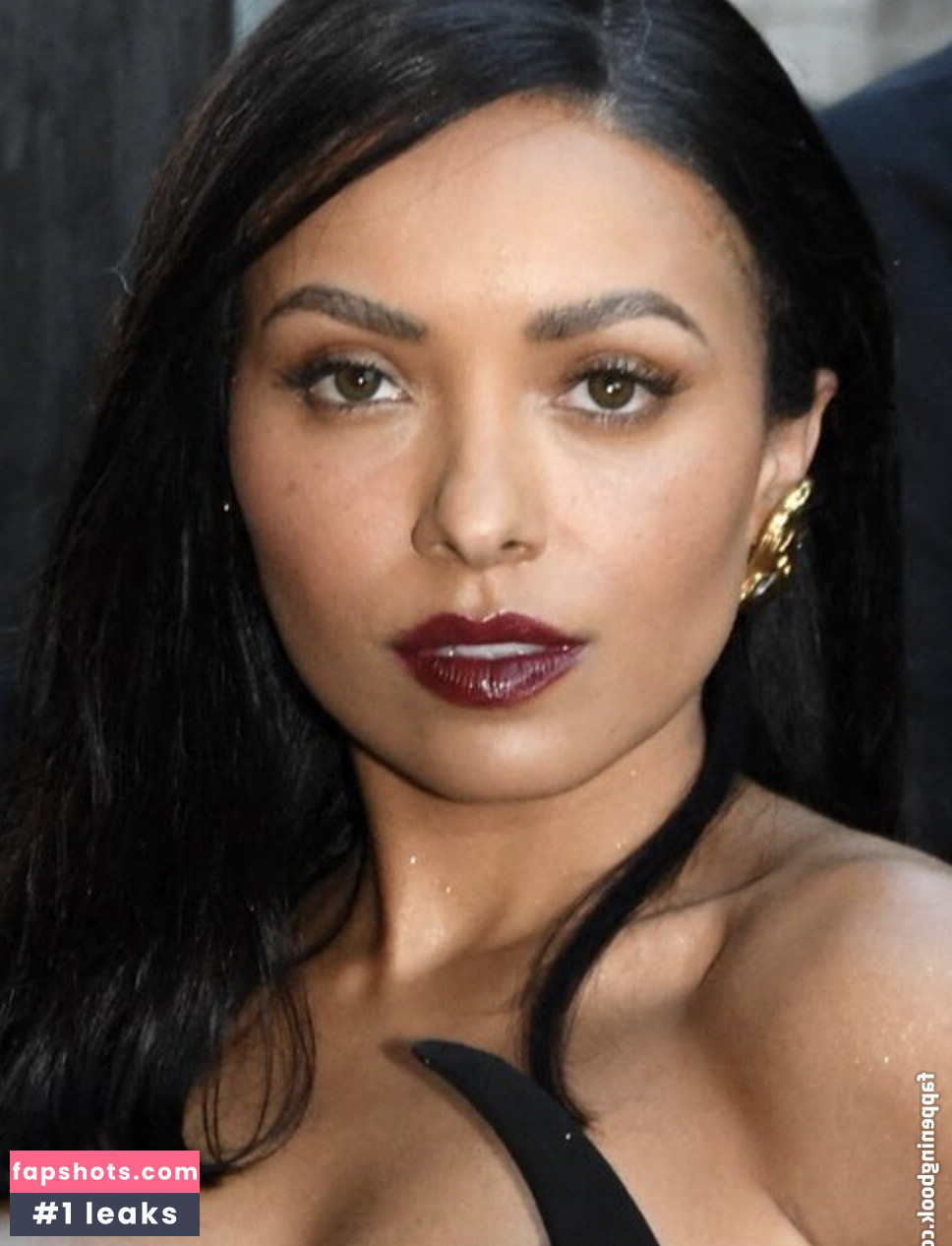 Kat Graham gallery photo #29