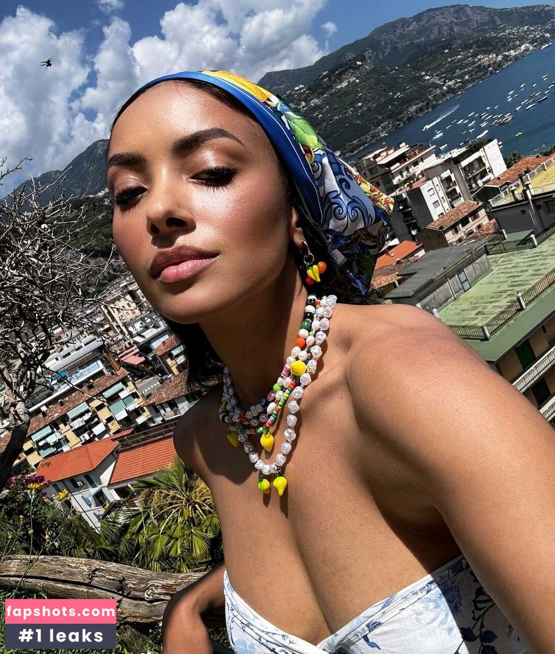 Kat Graham gallery photo #4