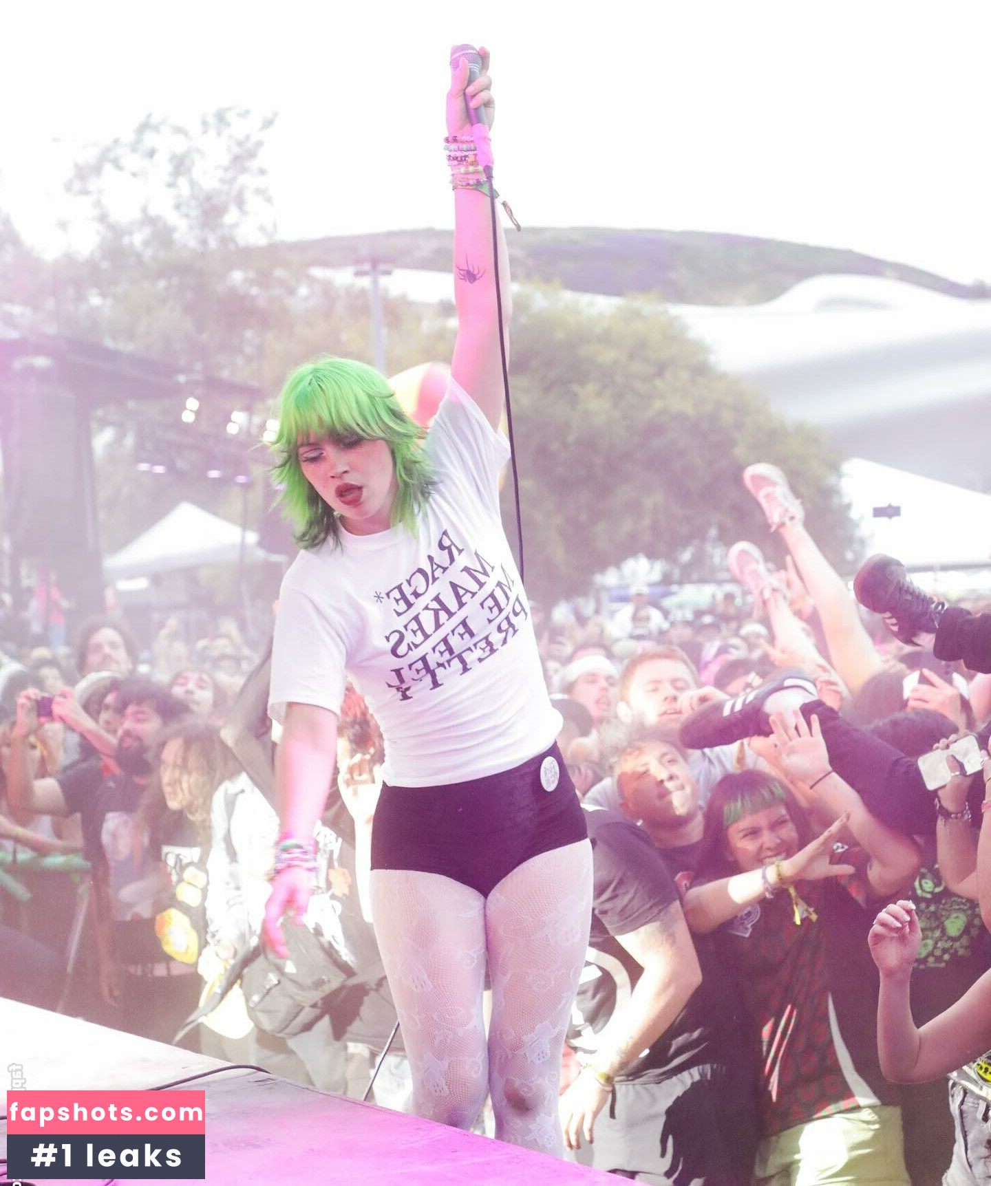 Kat Moss gallery photo #26