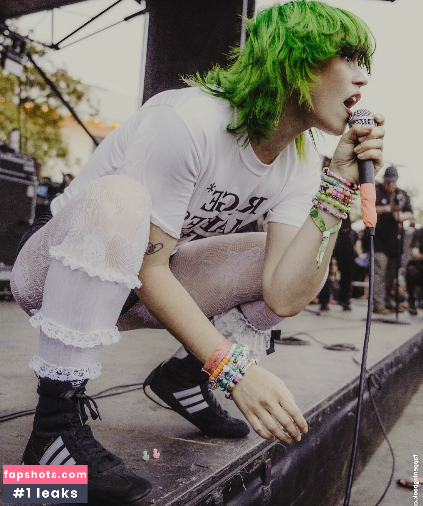 Kat Moss gallery photo #31