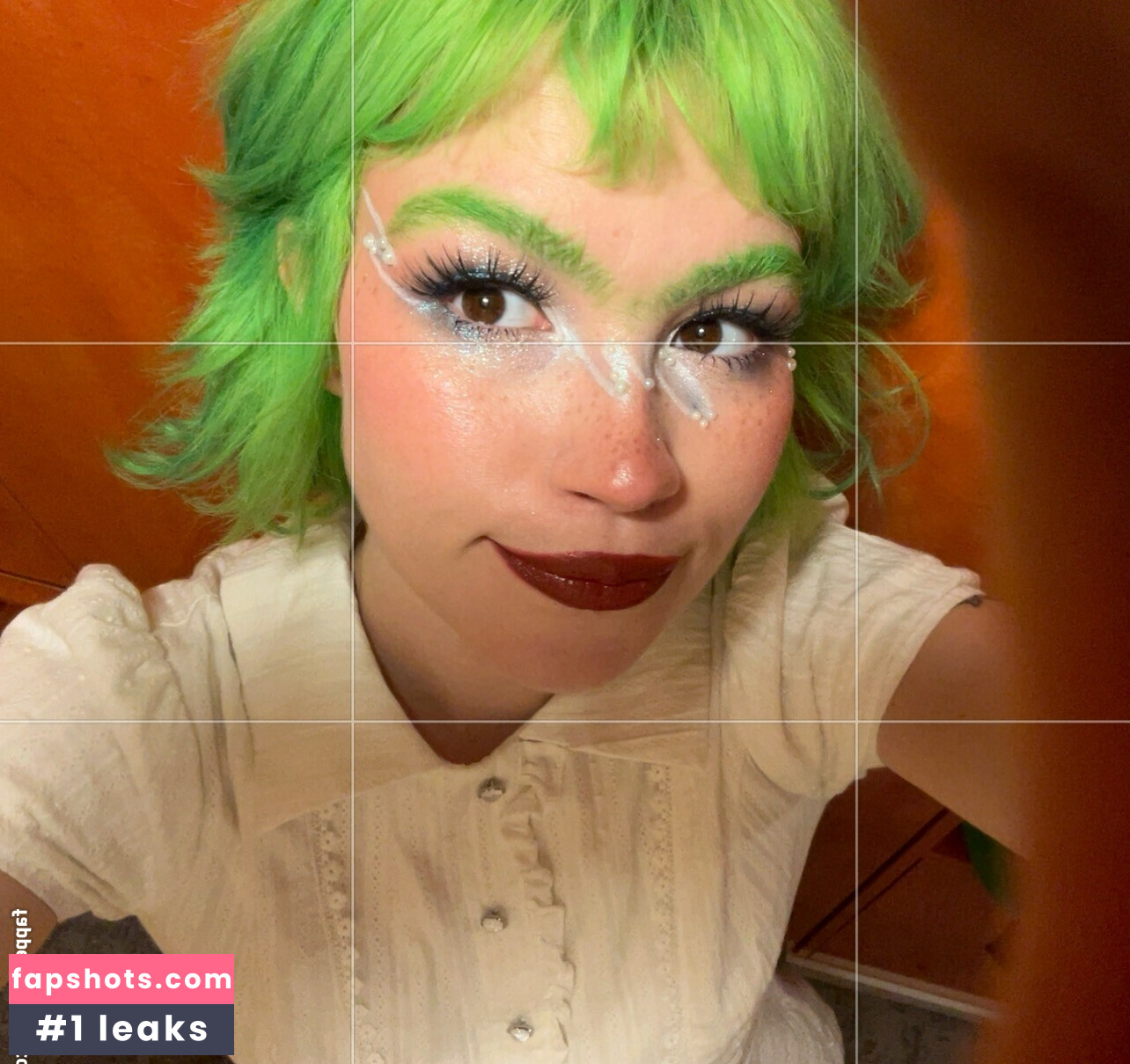 Kat Moss gallery photo #37