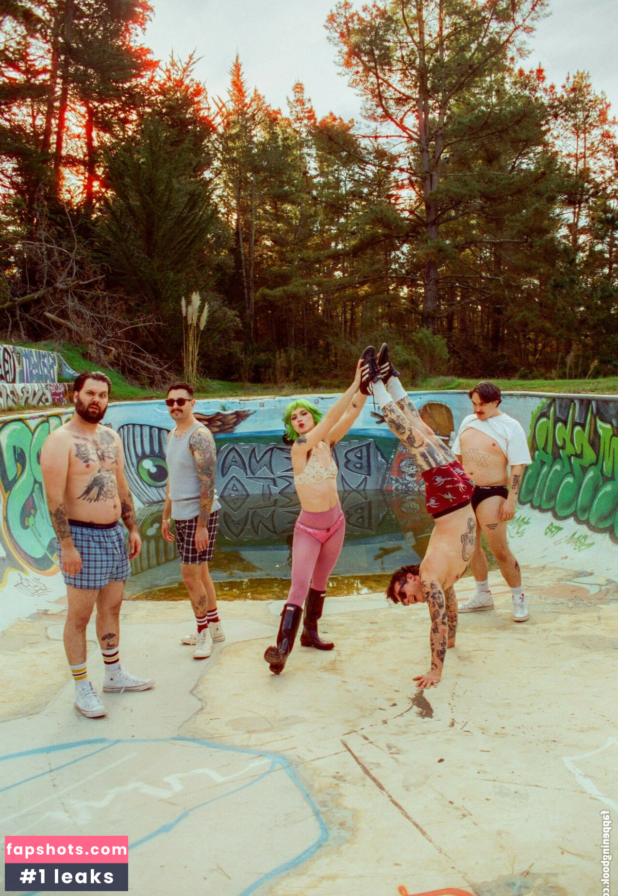 Kat Moss gallery photo #49