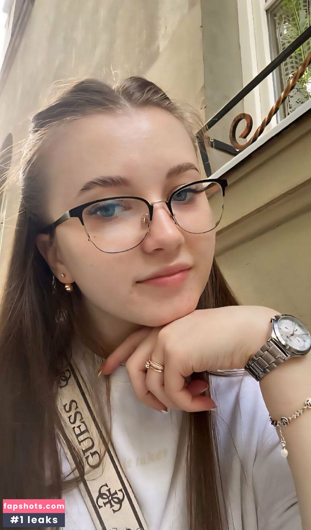 kat_mozze gallery photo #8