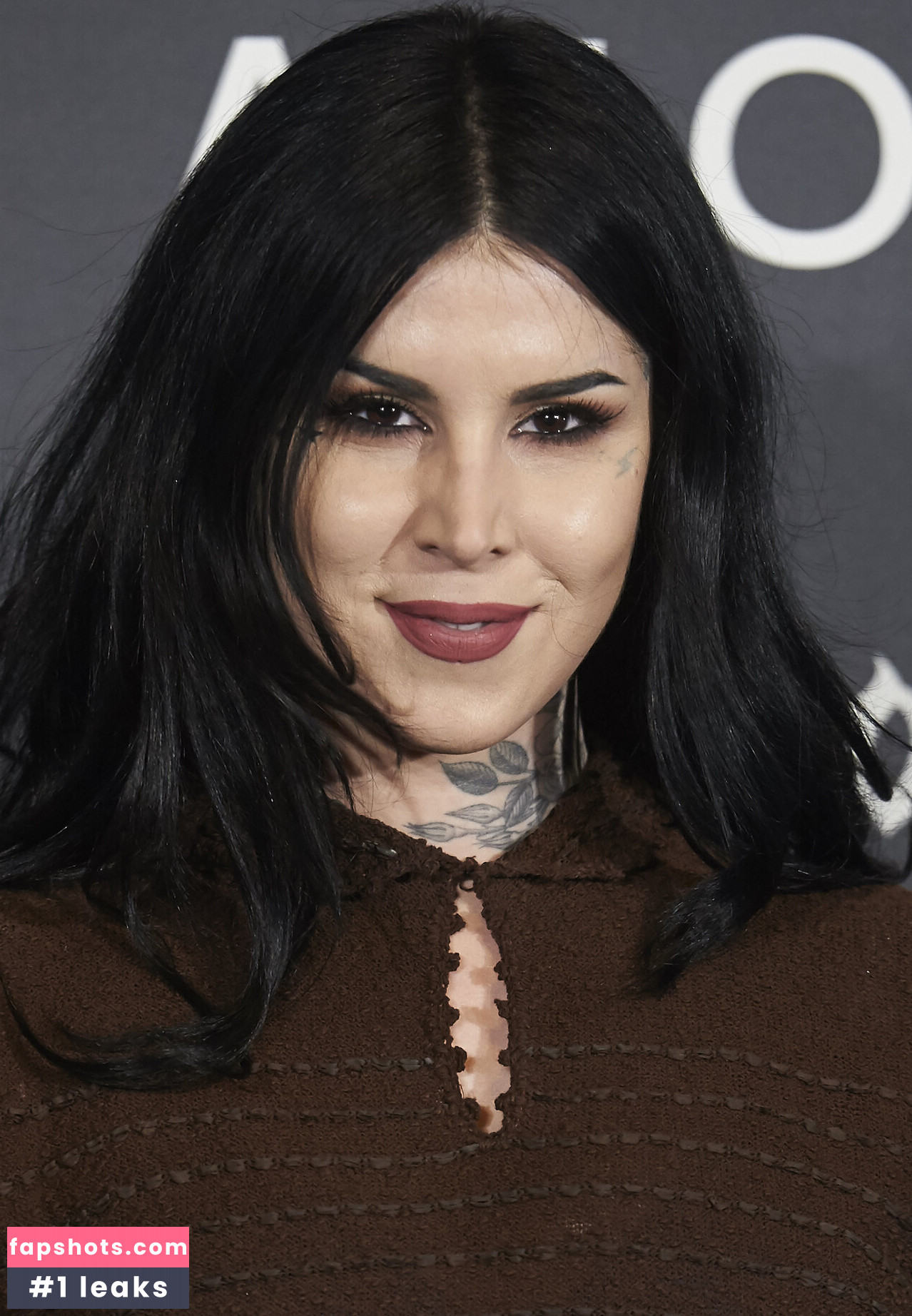 Kat Von D gallery photo #7