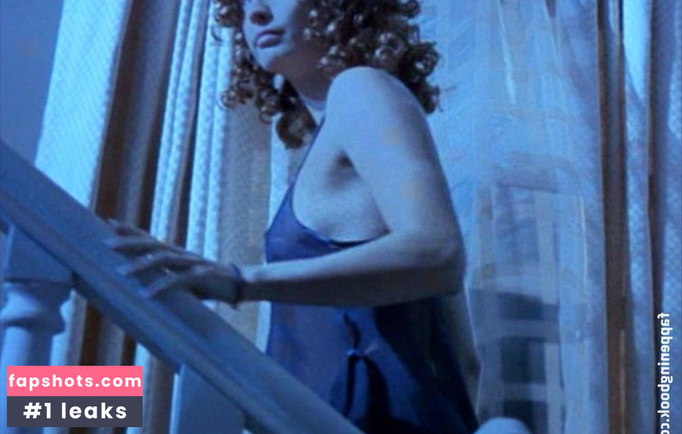 Kata Dobó nude babe gallery