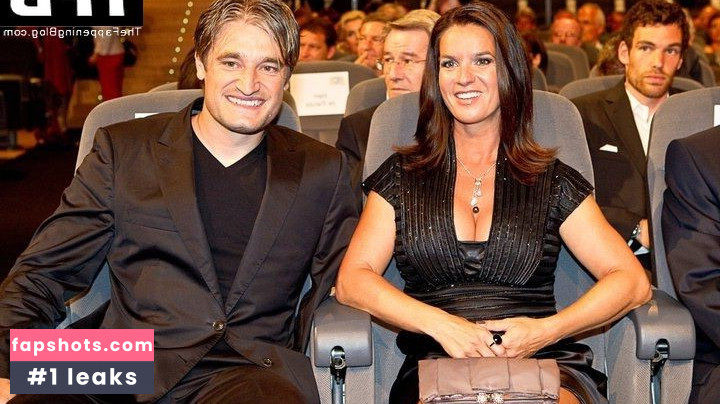 Katarina Witt Nahé úniky fotek pouze od fanoušků #11 - Fapshots