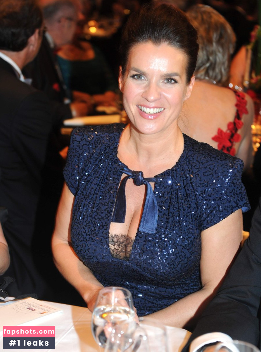 Katarina Witt Nahé úniky fotek pouze od fanoušků #208 - Fapshots