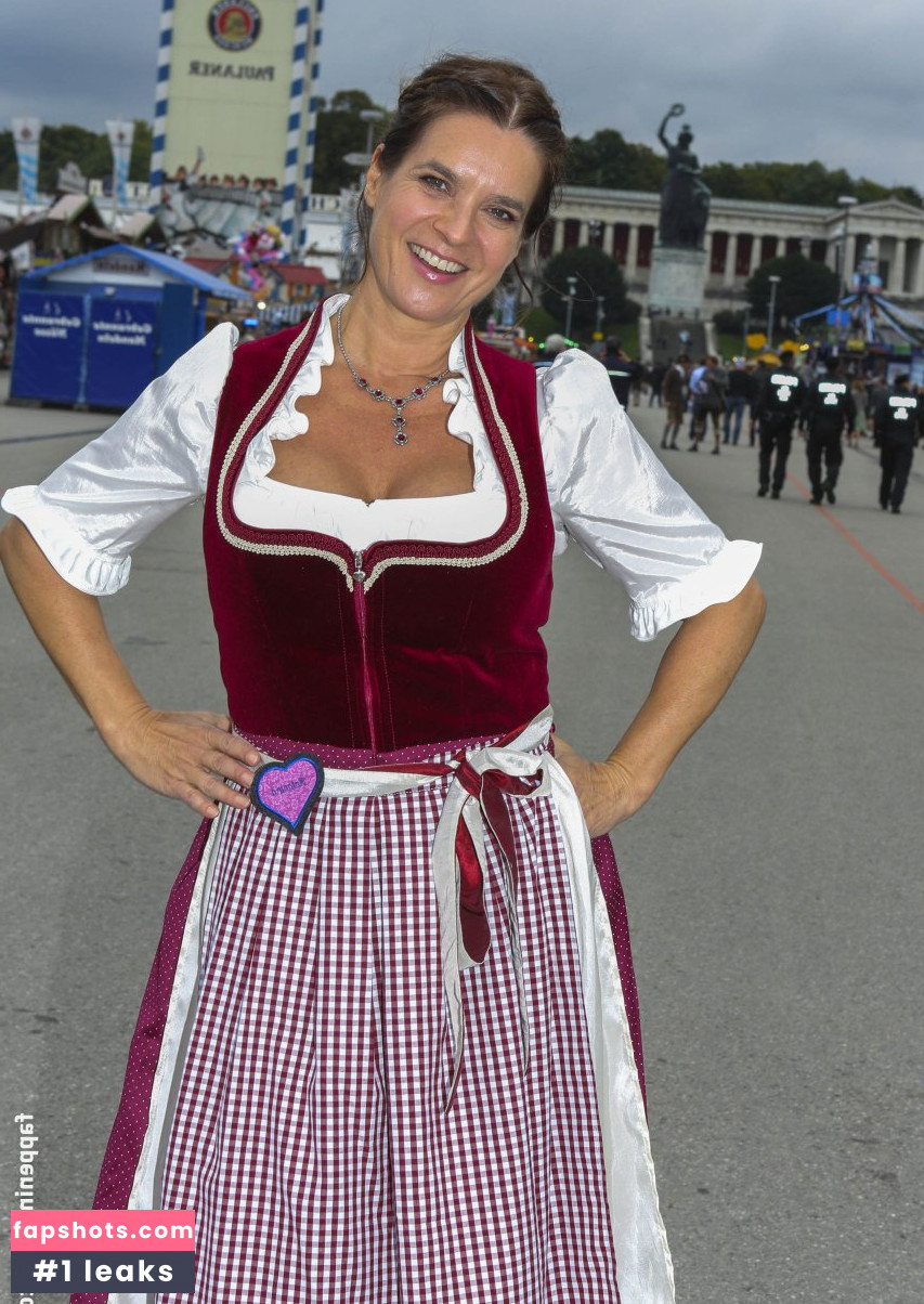 Katarina Witt Nahé úniky fotek pouze od fanoušků #232 - Fapshots