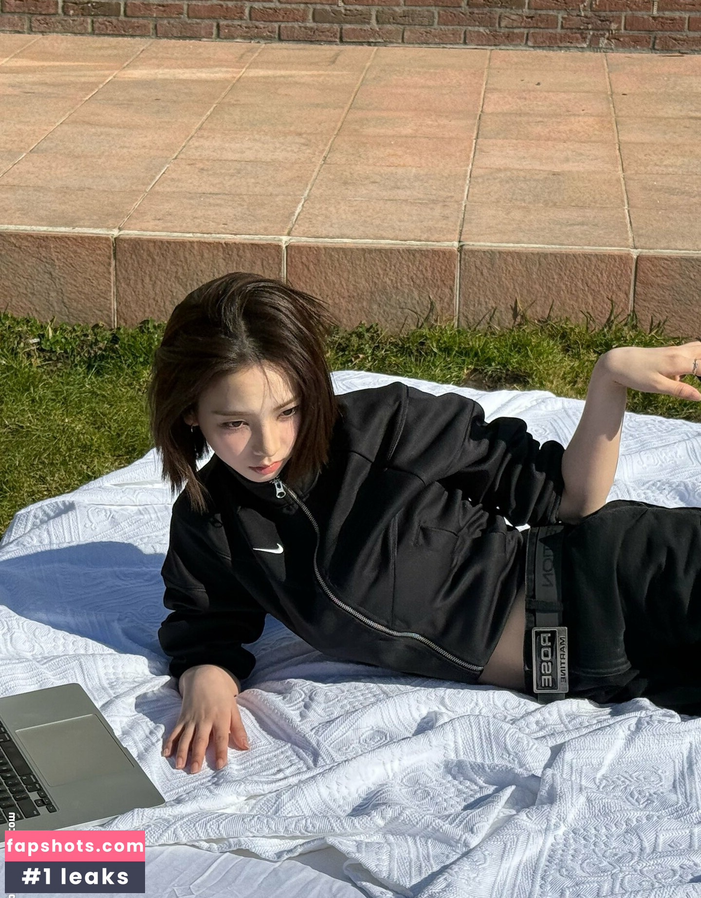 katarinabluu gallery photo #372