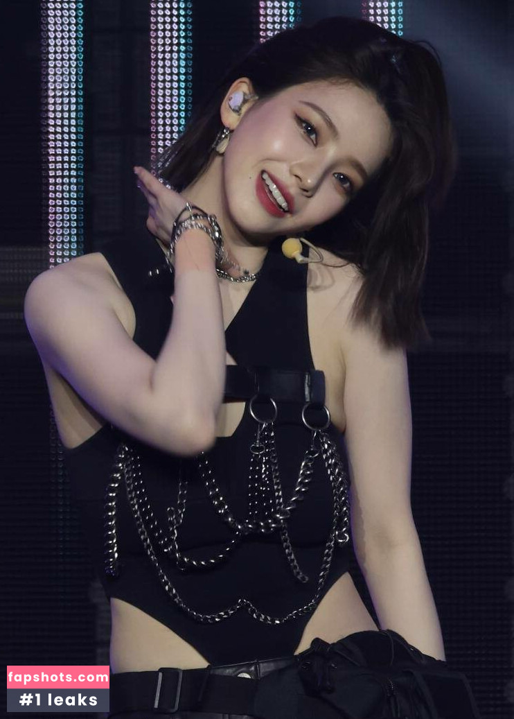 katarinabluu Nude Leaks OnlyFans Photos #521 - LeakJerk