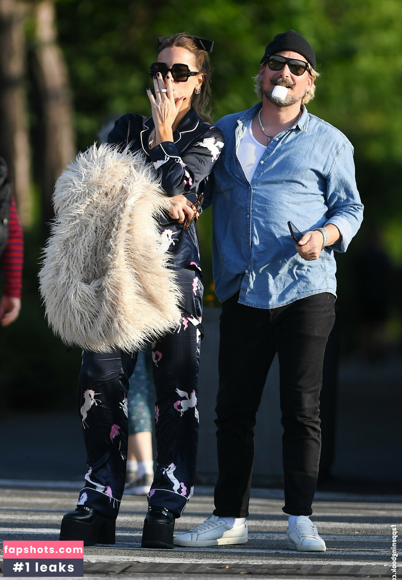 Kate Beckinsale gallery photo #255