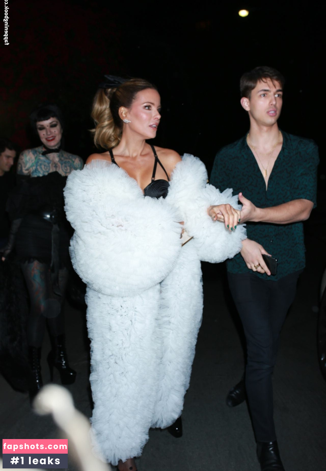 Kate Beckinsale Nahé úniky fotek pouze od fanoušků #329 - Fapshots