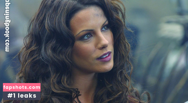 Kate Beckinsale Nahé úniky fotek pouze od fanoušků #428 - Fapshots