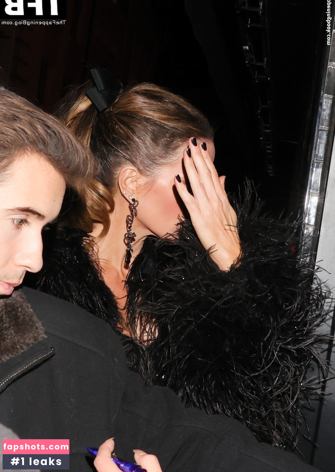 Kate Beckinsale Nahé úniky fotek pouze od fanoušků #444 - Fapshots