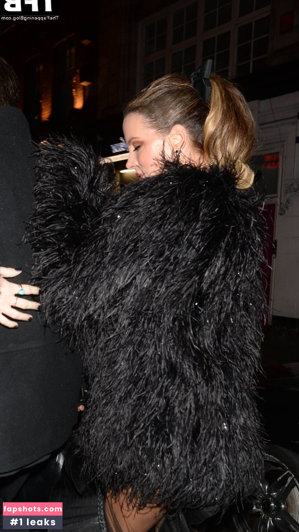 Kate Beckinsale Nahé úniky fotek pouze od fanoušků #451 - Fapshots