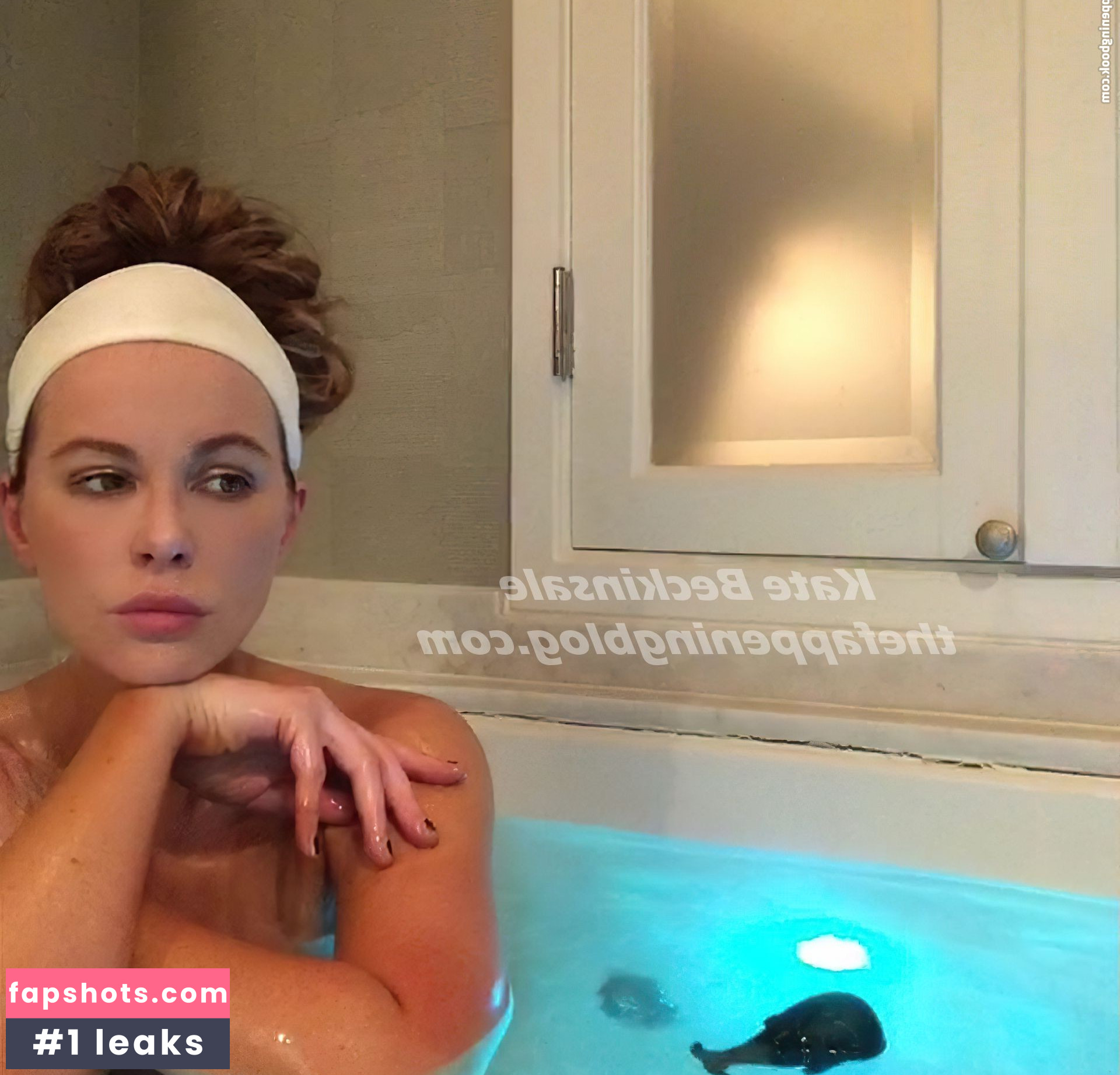 Kate Beckinsale Nahé úniky fotek pouze od fanoušků #528 - Fapshots