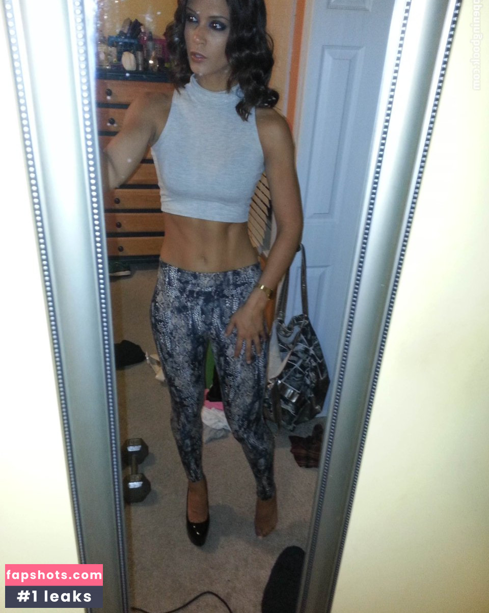 Kate De Paz gallery photo #28