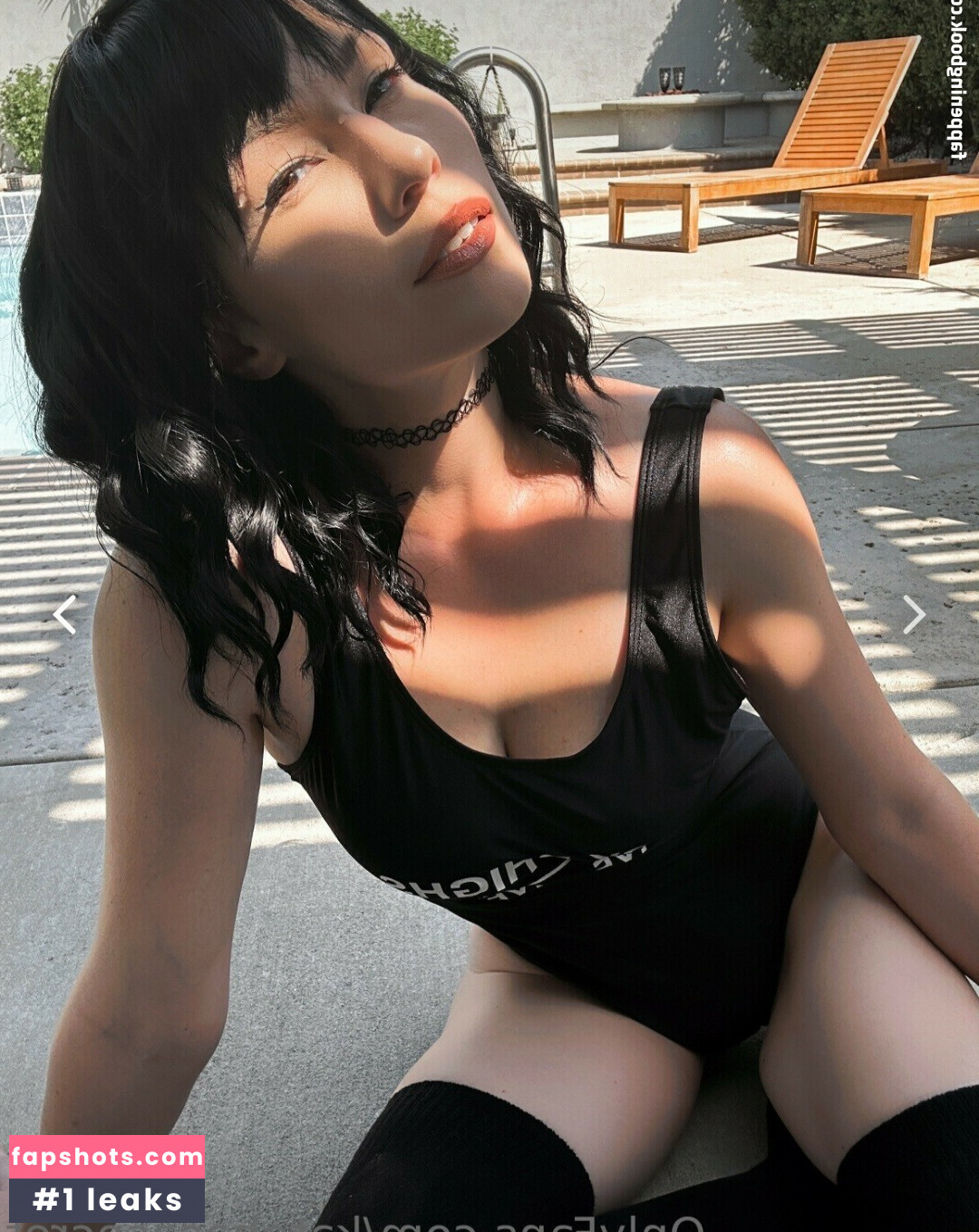 Kate Elliott gallery photo #28