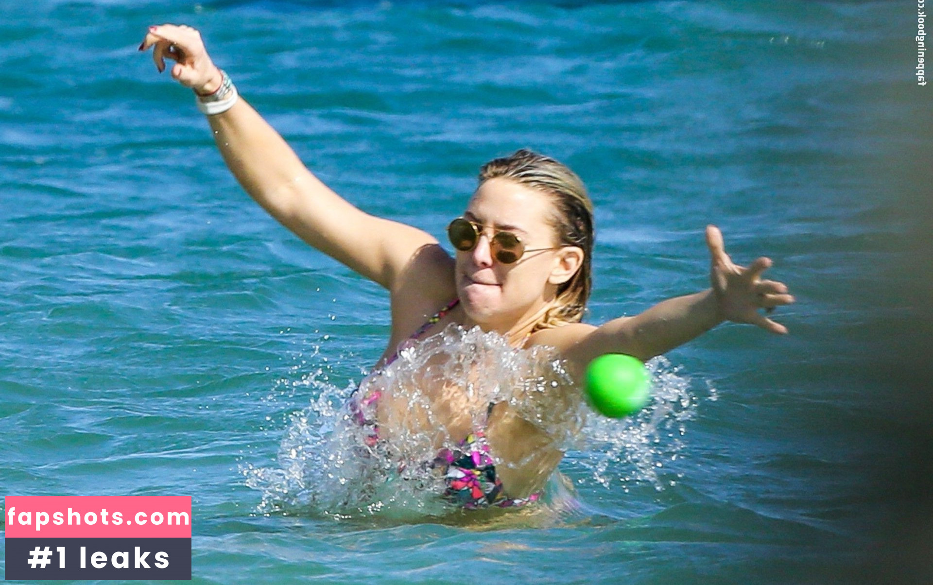 Kate Hudson gallery photo #421