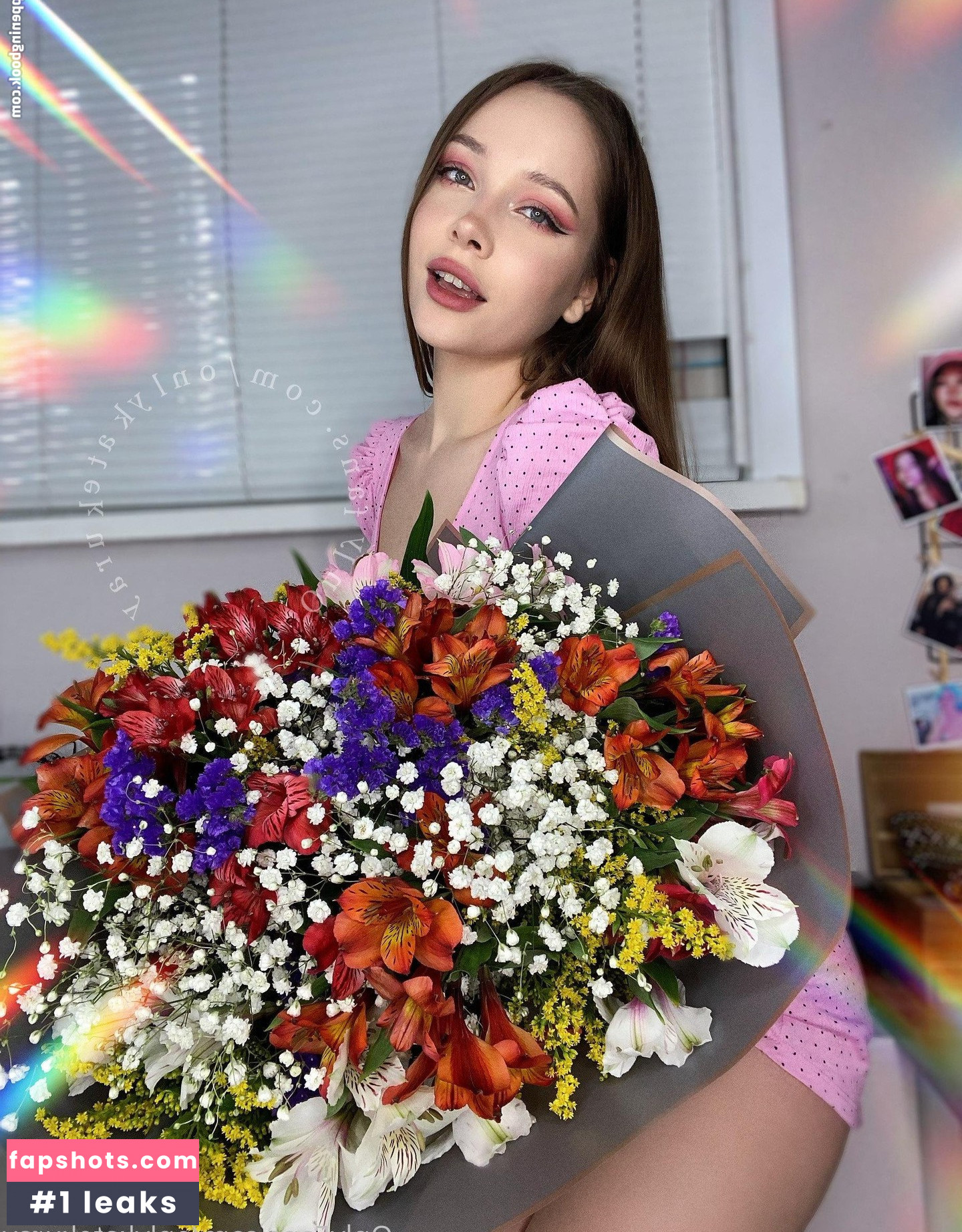 Kate Kuray gallery photo #393