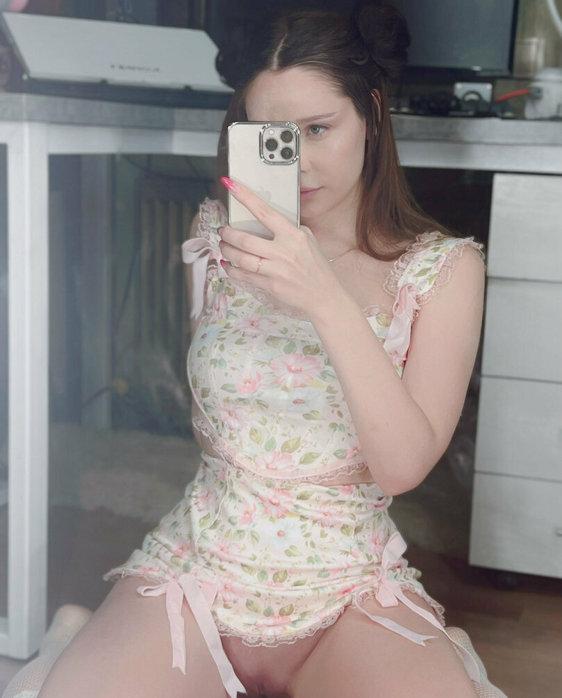 kate-kuray gallery photo #1142