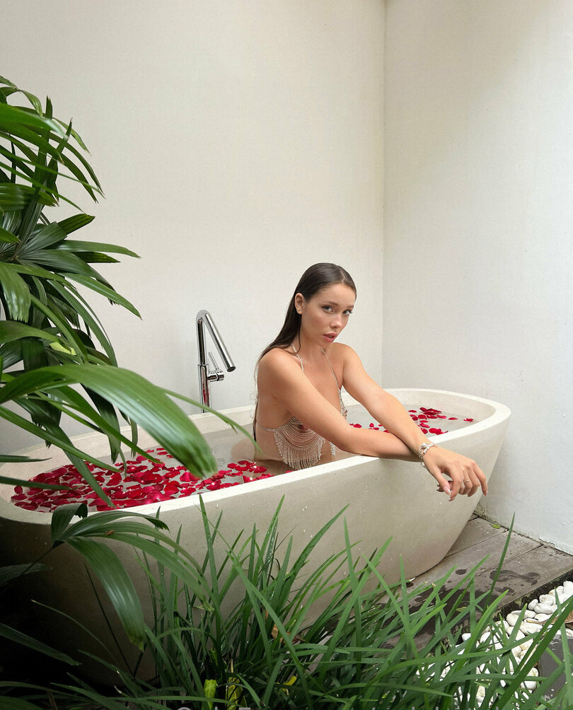 kate-kuray gallery photo #1512