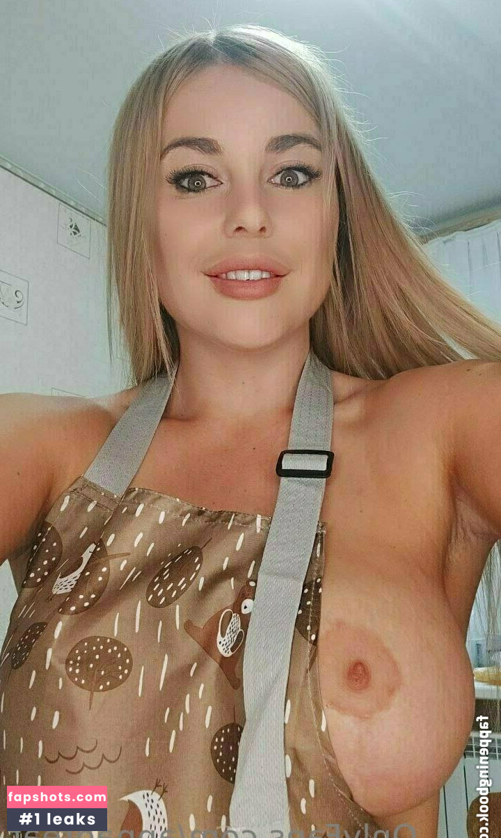 kate_latex gallery photo #14