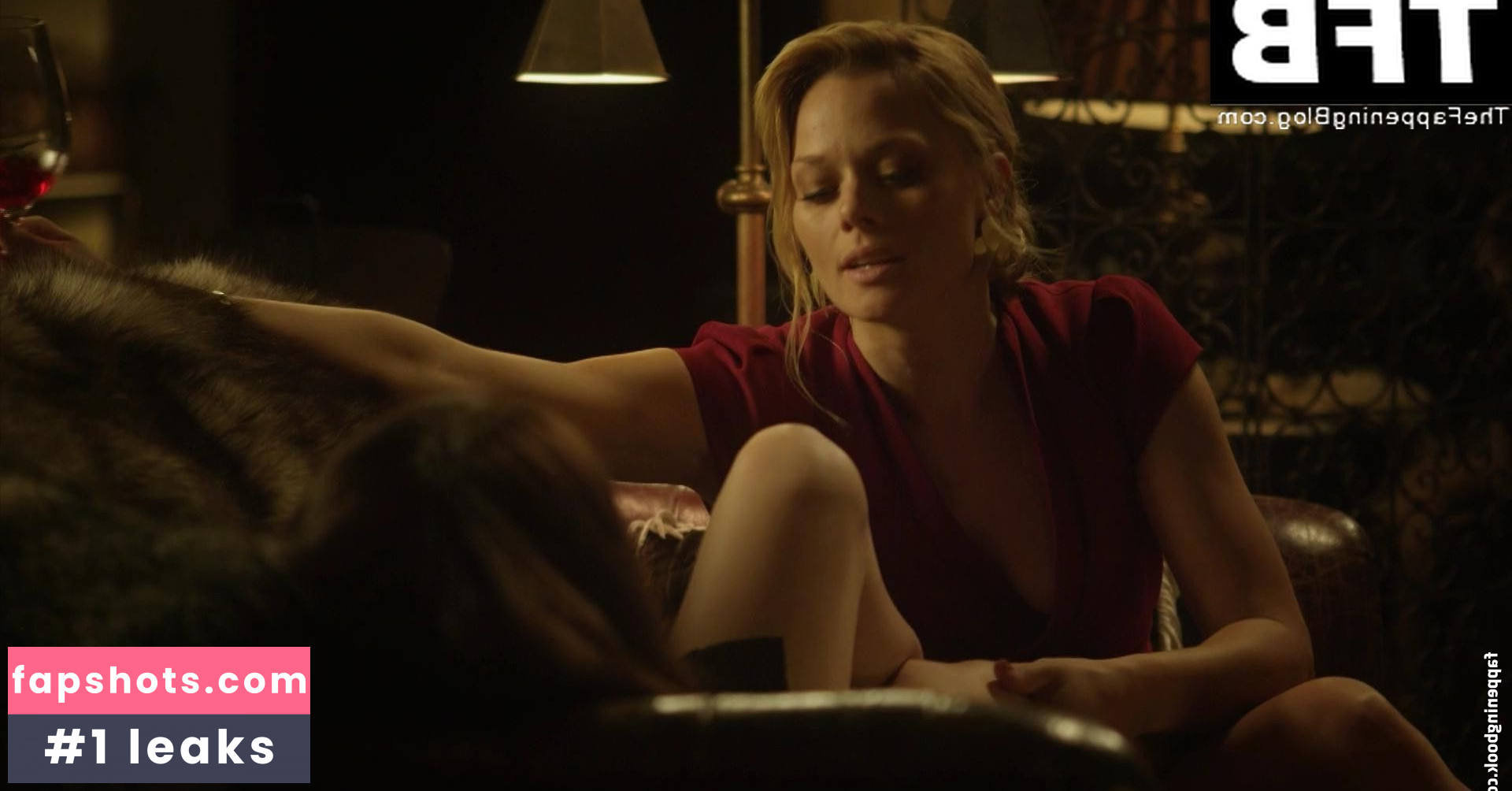 Kate Levering gallery photo #6