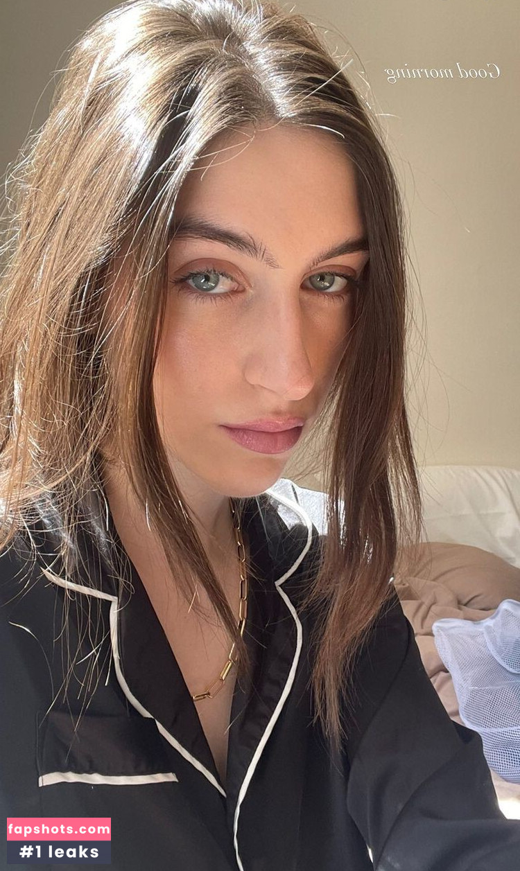 Kate Loftus gallery photo #2