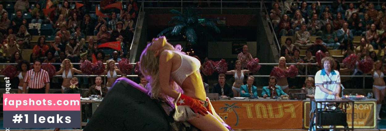 Kate Luyben gallery photo #7