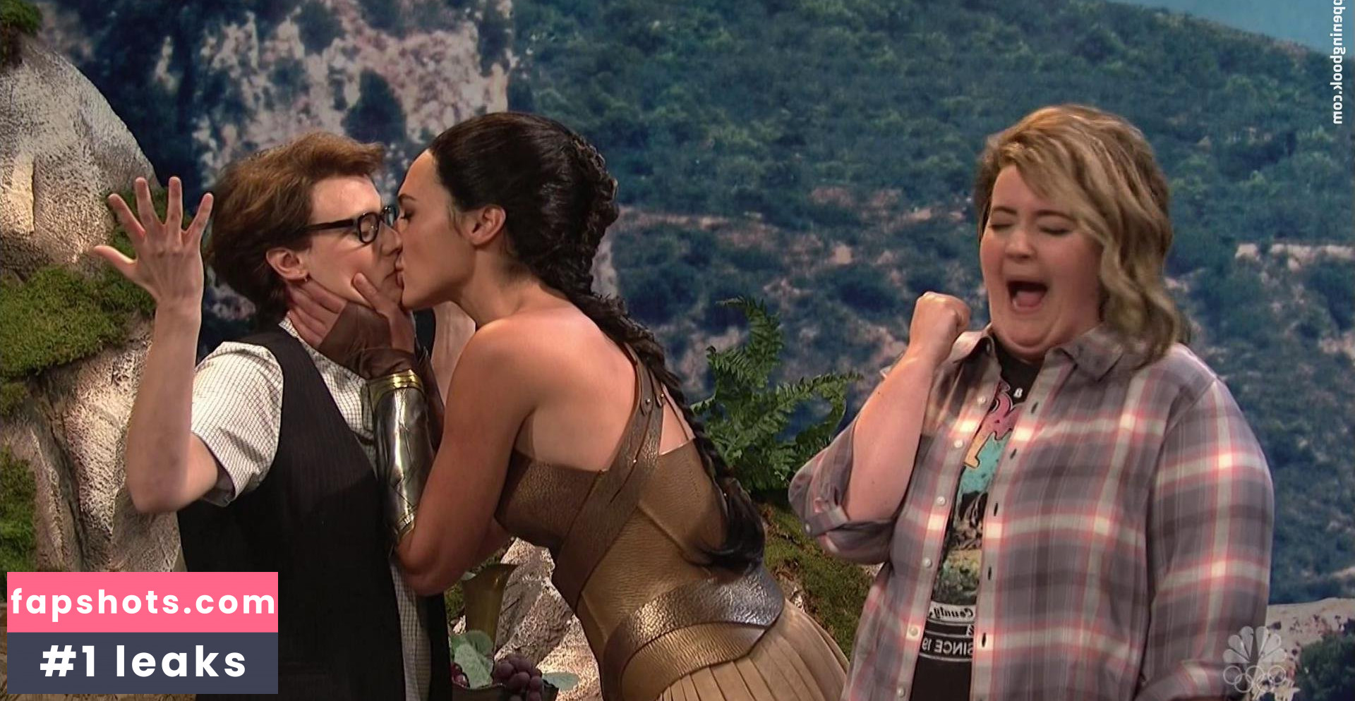 Kate McKinnon Nude Leaks OnlyFans Photos #13 - LeakJerk