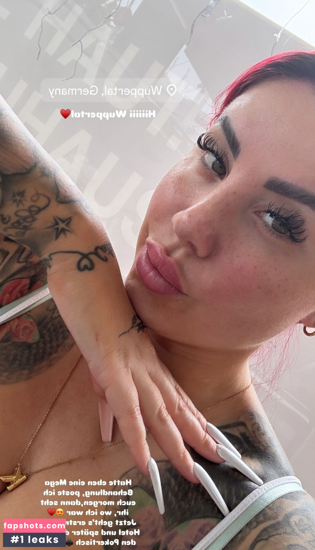 Kate Merlan gallery photo #17