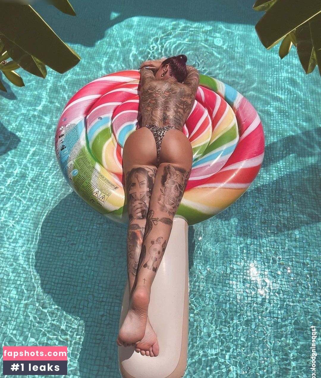 Kate Merlan nude babe gallery