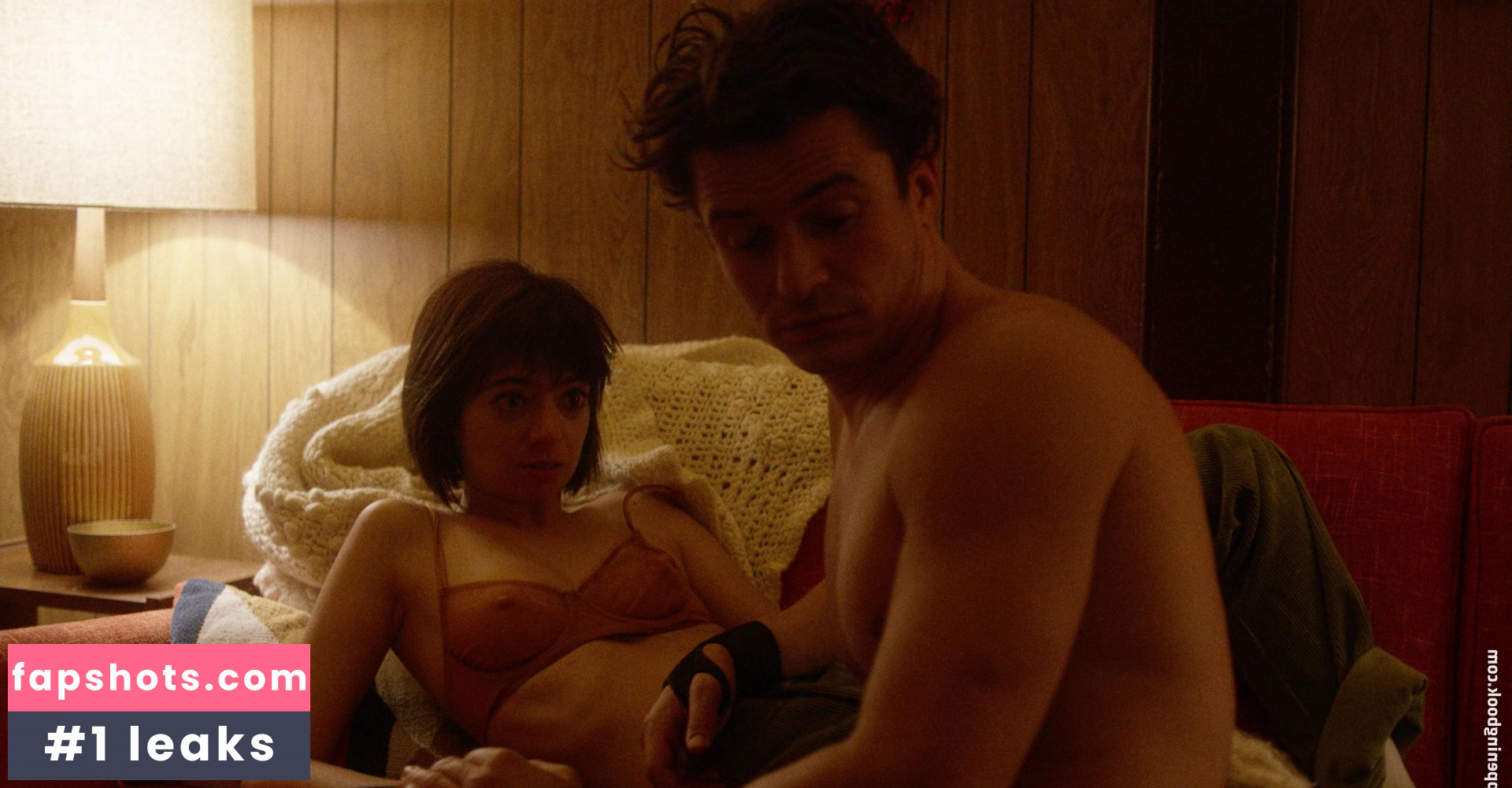 Kate Micucci Nahé úniky fotek pouze od fanoušků #76 - Fapshots