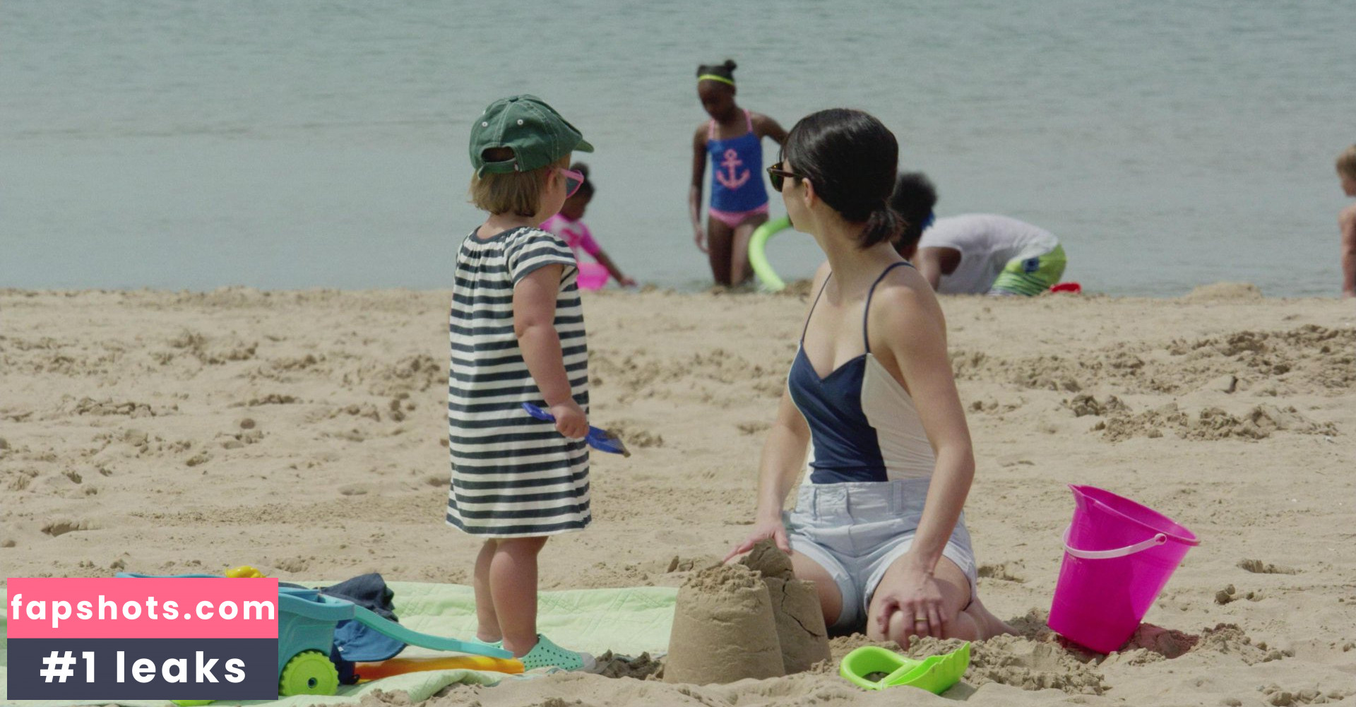 Kate Micucci Nahé úniky fotek pouze od fanoušků #87 - Fapshots