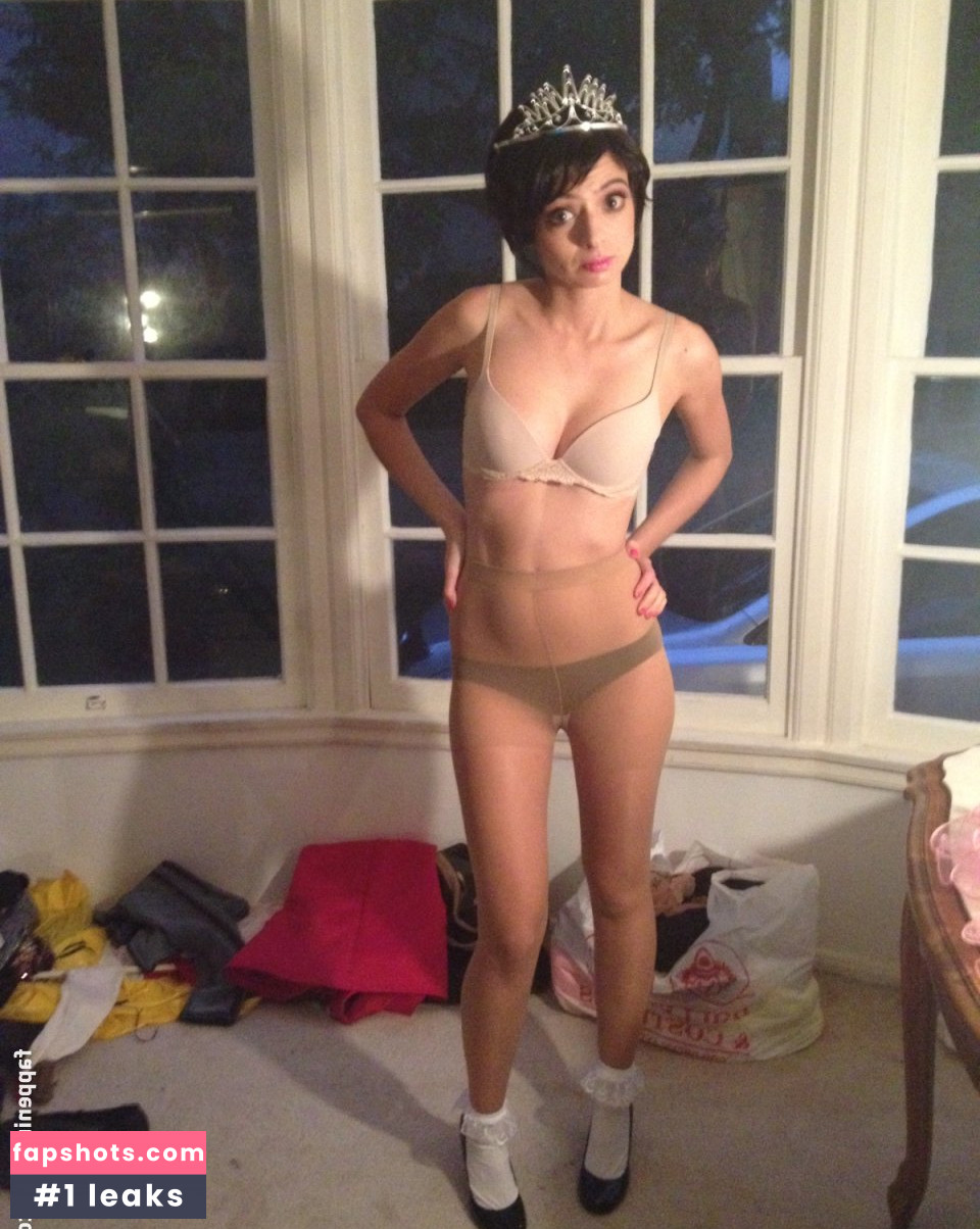 Kate Micucci Nahé úniky fotek pouze od fanoušků #99 - Fapshots