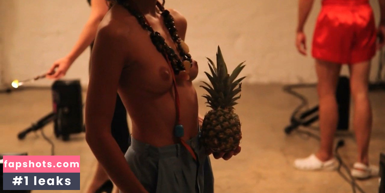 Kate Moran gallery photo #5