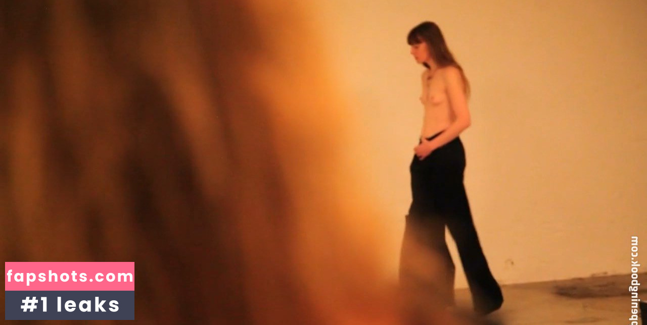 Kate Moran gallery photo #8