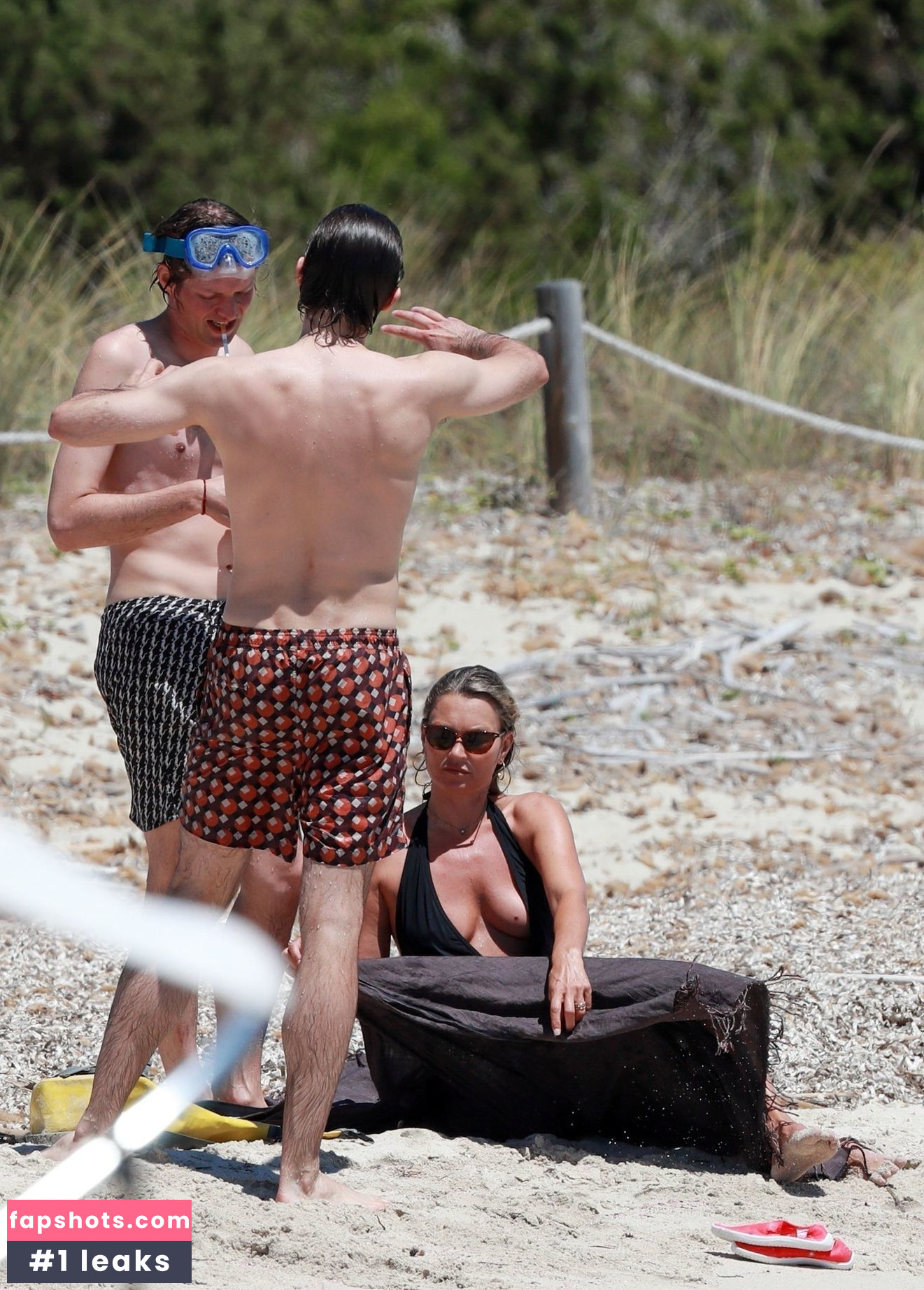 Kate Moss Nude Leaks OnlyFans Photos #108 - LeakJerk