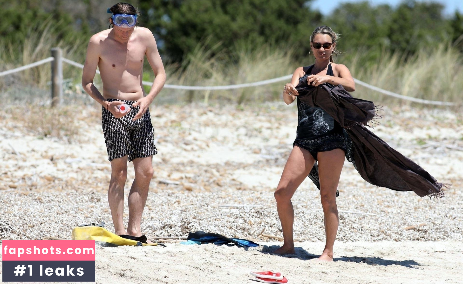 Kate Moss Nude Leaks OnlyFans Photos #119 - LeakJerk