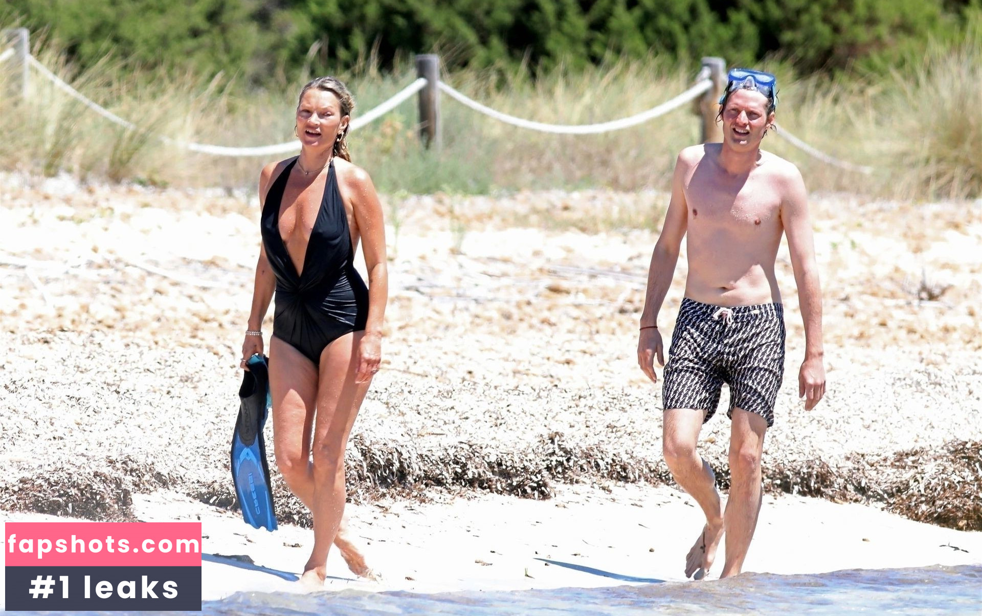 Kate Moss Nude Leaks OnlyFans Photos #122 - LeakJerk