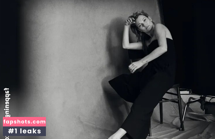 Kate Moss Nude Leaks OnlyFans Photos #33 - LeakJerk