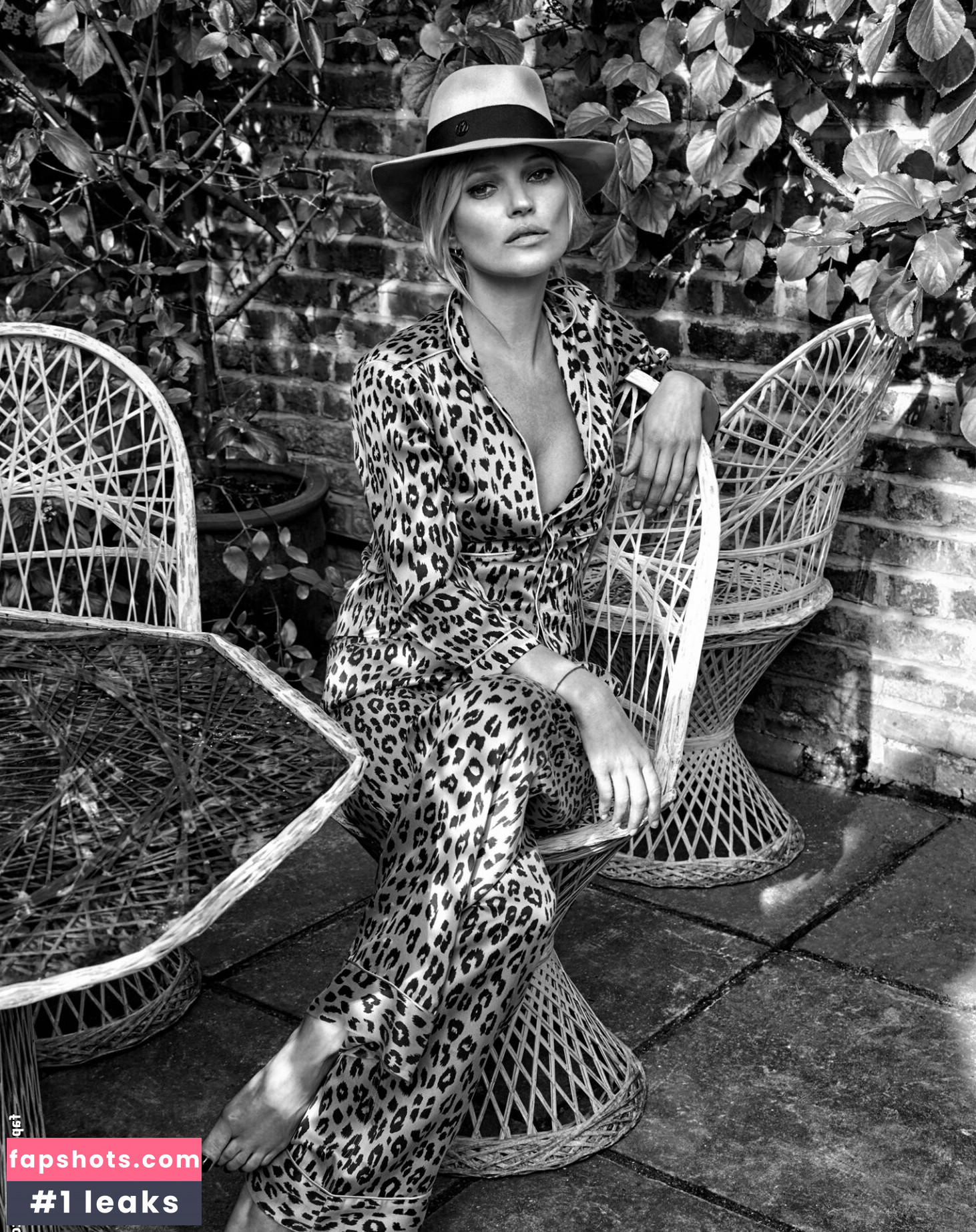 Kate Moss Nude Leaks OnlyFans Photos #5 - LeakJerk